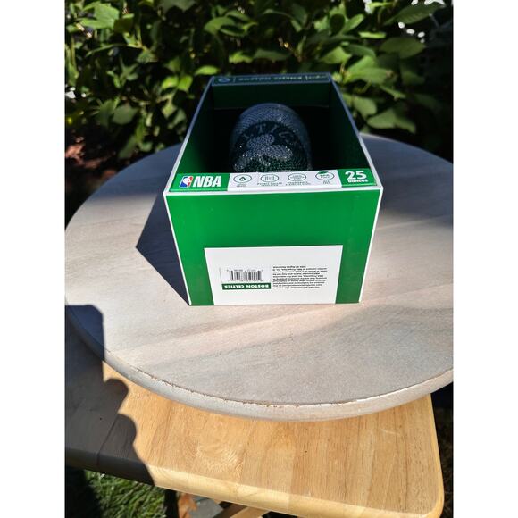 NBA Boston Celtics 25oz Bling Journey in Collectors Box BPA Free Spill Proof New - Picture 8 of 10
